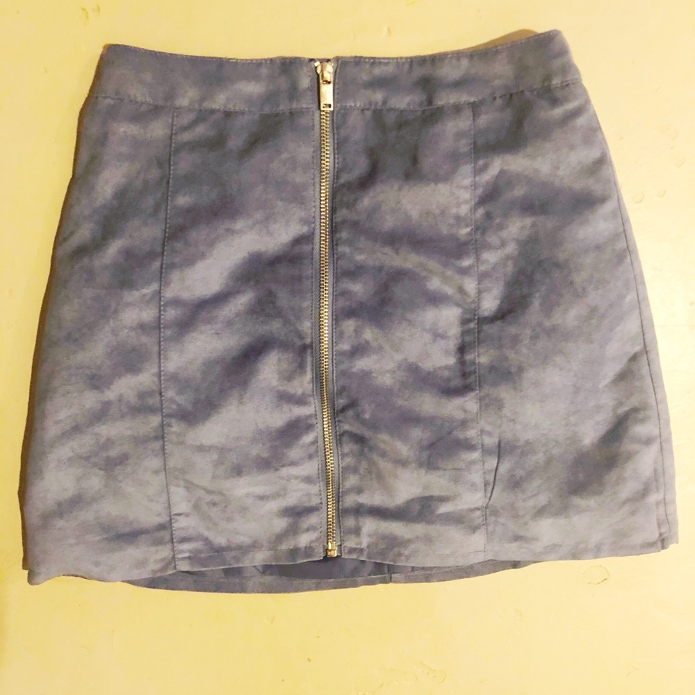 H&M mini skirt size 4